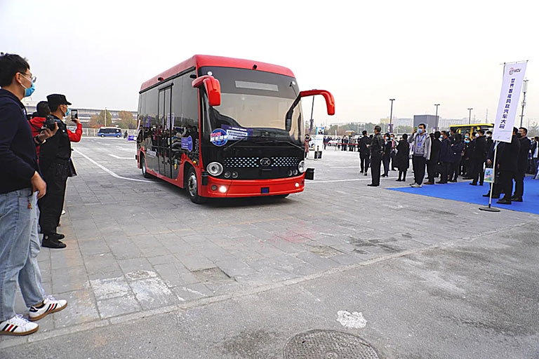 Focusing on the World Intelligent Connected Cars Conference, Ankai unmanned buses show off again